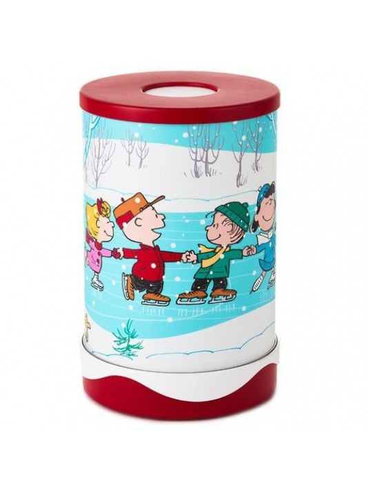 2021 Hallmark Peanuts Gang Ice Skating Musical Tabletop Figurine